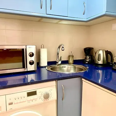 Apartamento Pequeno Y Luminoso En Cambrils