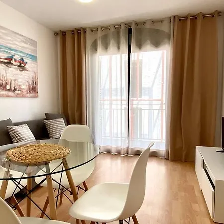 Apartamento Pequeno Y Luminoso En Apartment *